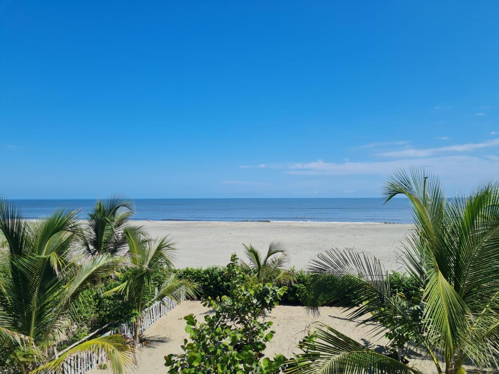 Eco-Hotel Chevere Beach Puebloviejo Екстериор снимка