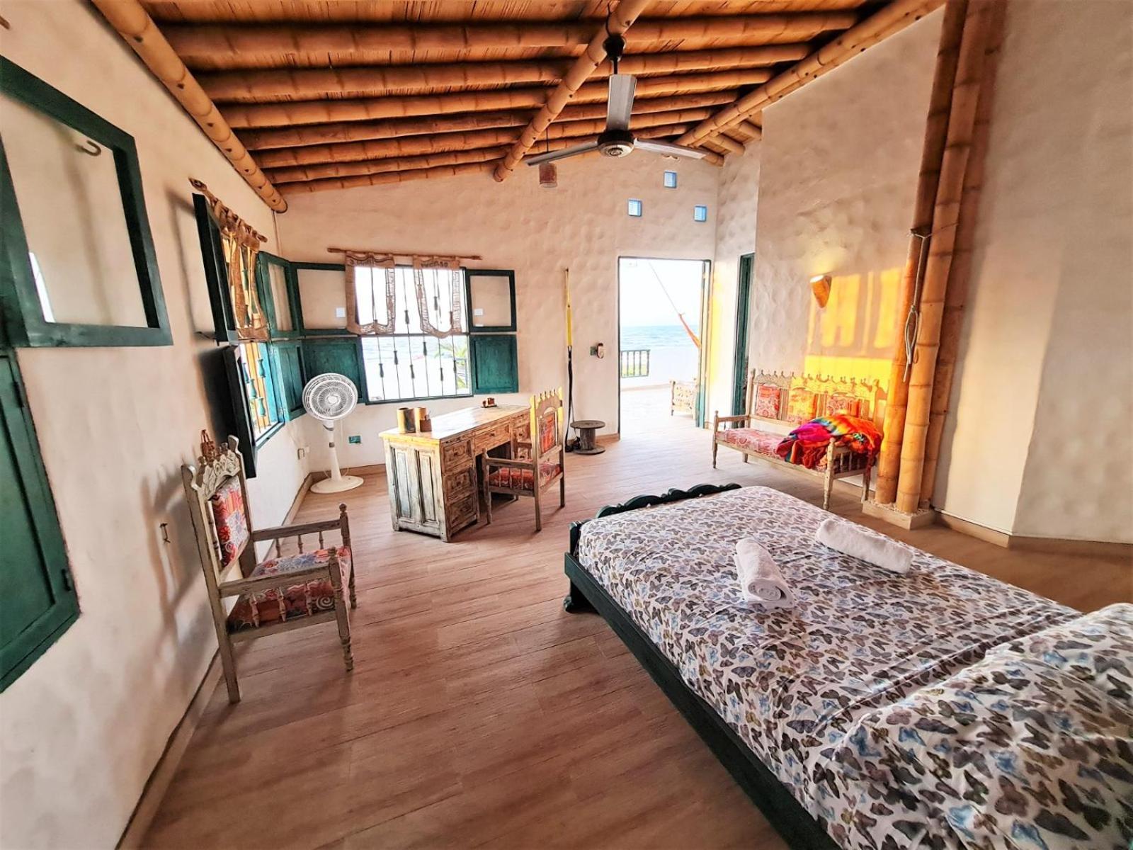 Eco-Hotel Chevere Beach Puebloviejo Екстериор снимка