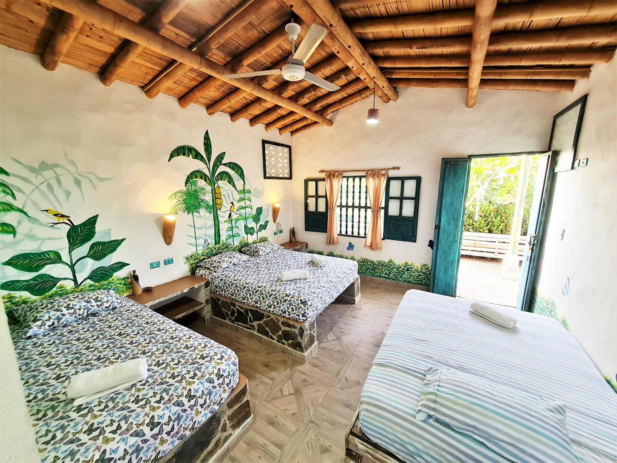 Eco-Hotel Chevere Beach Puebloviejo Екстериор снимка
