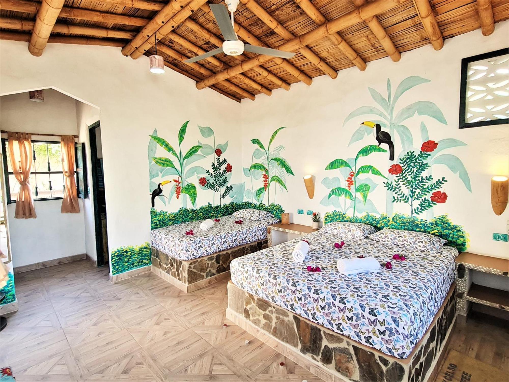 Eco-Hotel Chevere Beach Puebloviejo Екстериор снимка