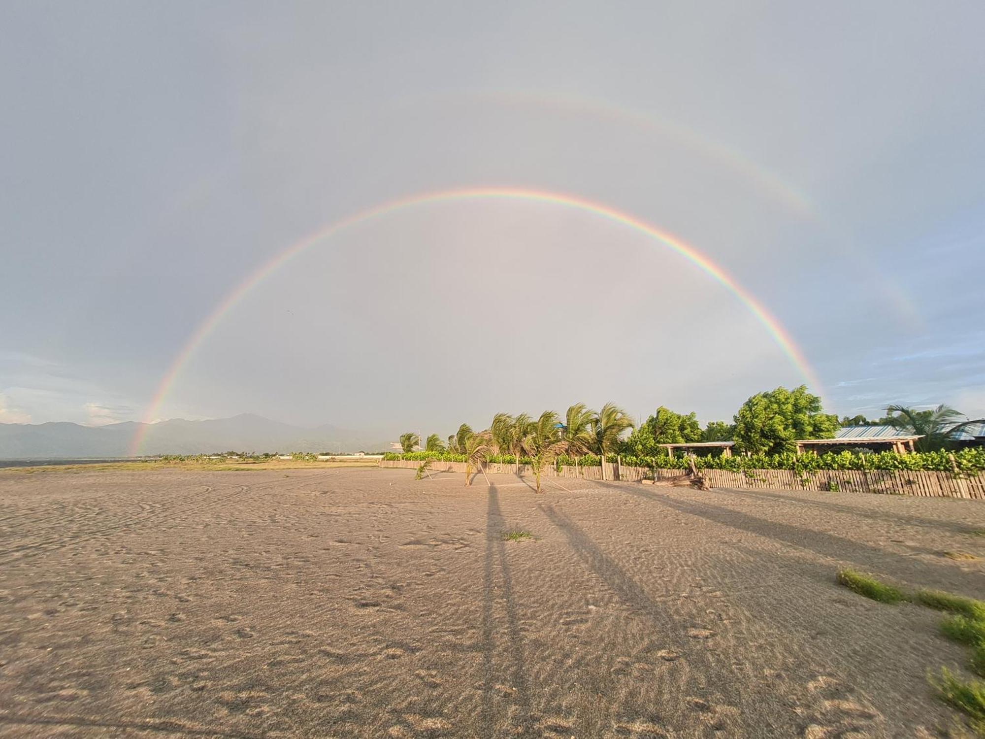 Eco-Hotel Chevere Beach Puebloviejo Екстериор снимка